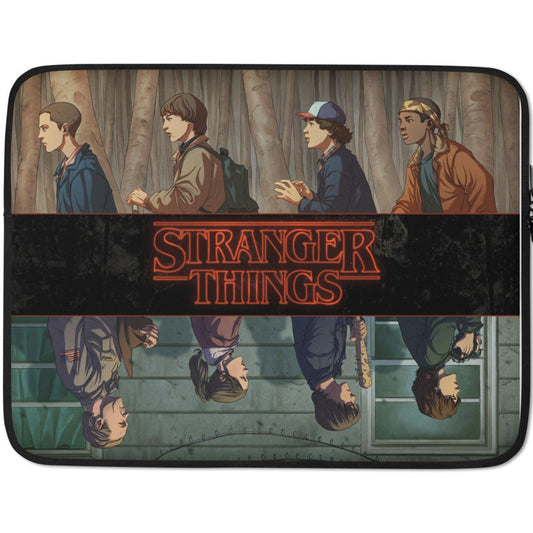 DARTFYT® DARTFYT Housse Laptop Stranger Things Hawkins — Néoprène 13-15 pouces Collector — Vue principale | Streetwear Premium Collection Stranger Things