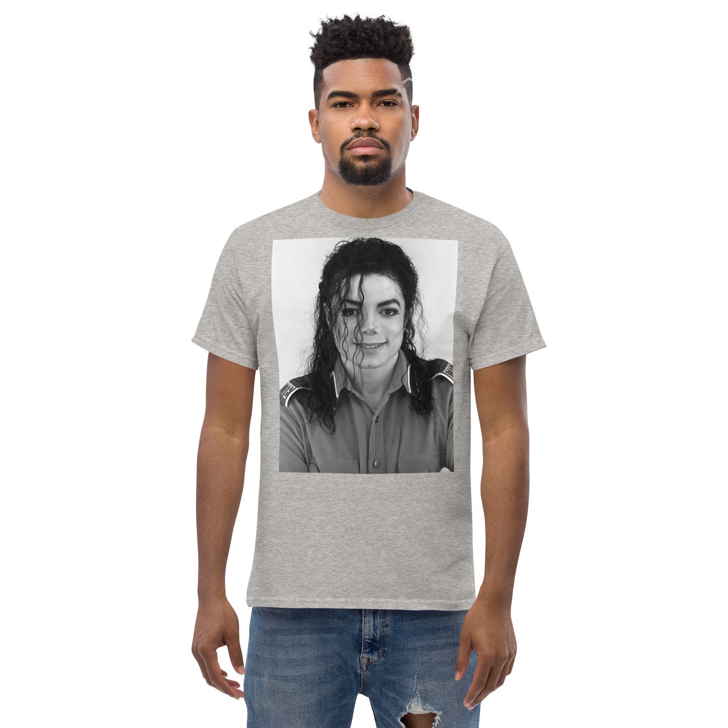Camiseta cinza streetwear masculina com estampa retrato Michael Jackson estilo manga, moda anime França 2026.