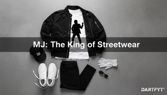 Tenue streetwear inspirée de Michael Jackson – veste noire, jean slim, baskets blanches et gant blanc, avec la silhouette du King of Pop – DARTFYT®