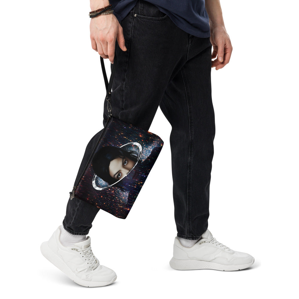 Bolsa tiracolo Michael Jackson Xscape preta com estampa galáctica e rosto estilizado, streetwear homem manga 2026 France.