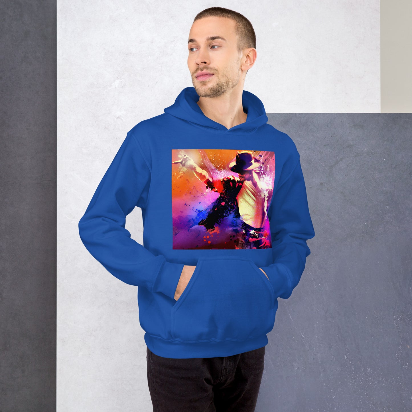 Moletom azul royal oversized masculino com estampa vibrante de Michael Jackson estilo anime e streetwear França 2026.