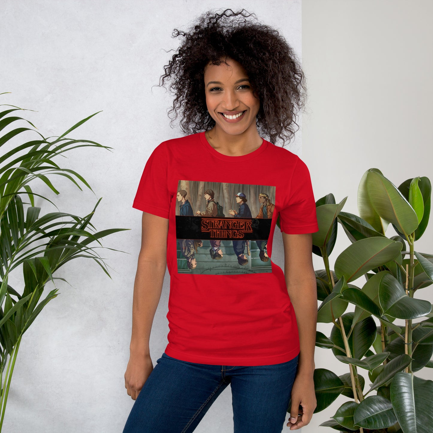 T-shirt femme Stranger Things – collection fan Netflix