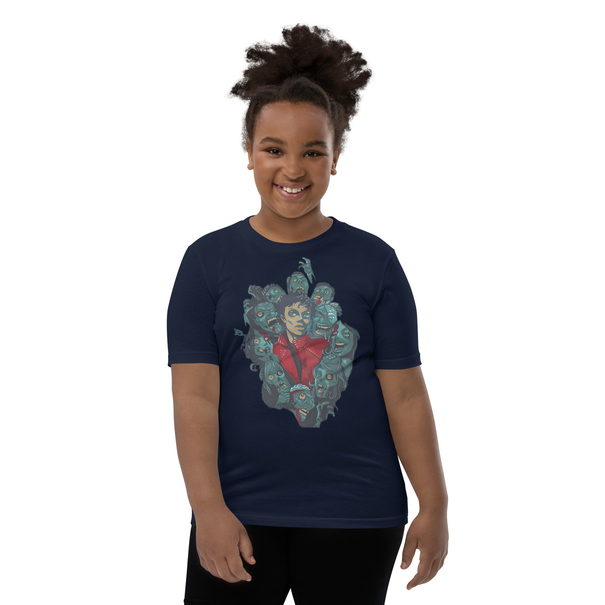 Camiseta azul marinho infantil streetwear com arte gráfica estilo manga inspirada em Michael Jackson Thriller.